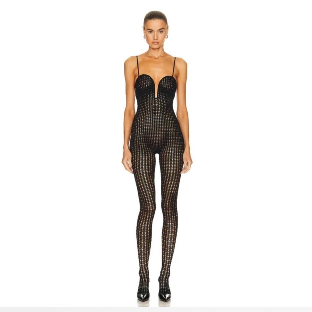 ALAÏA
Vienne Bodysuit
FR 36
Seen on Beyoncé, Kylie Jenner, CARDI B
SOLD OUT !!!!